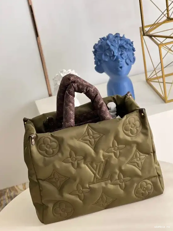 WIS ONTHEGO VUITTON GM LOUIS 0602